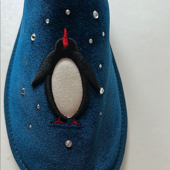 Kate Spade Navy Penguin Slippers size 8 - Picture 2 of 6